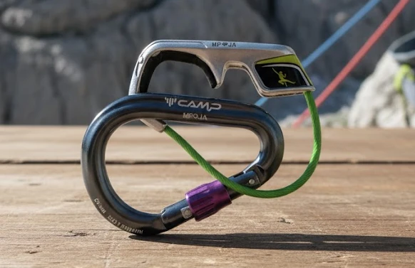 Personalizowane przedmioty — usługi grawerskie i personalizacja